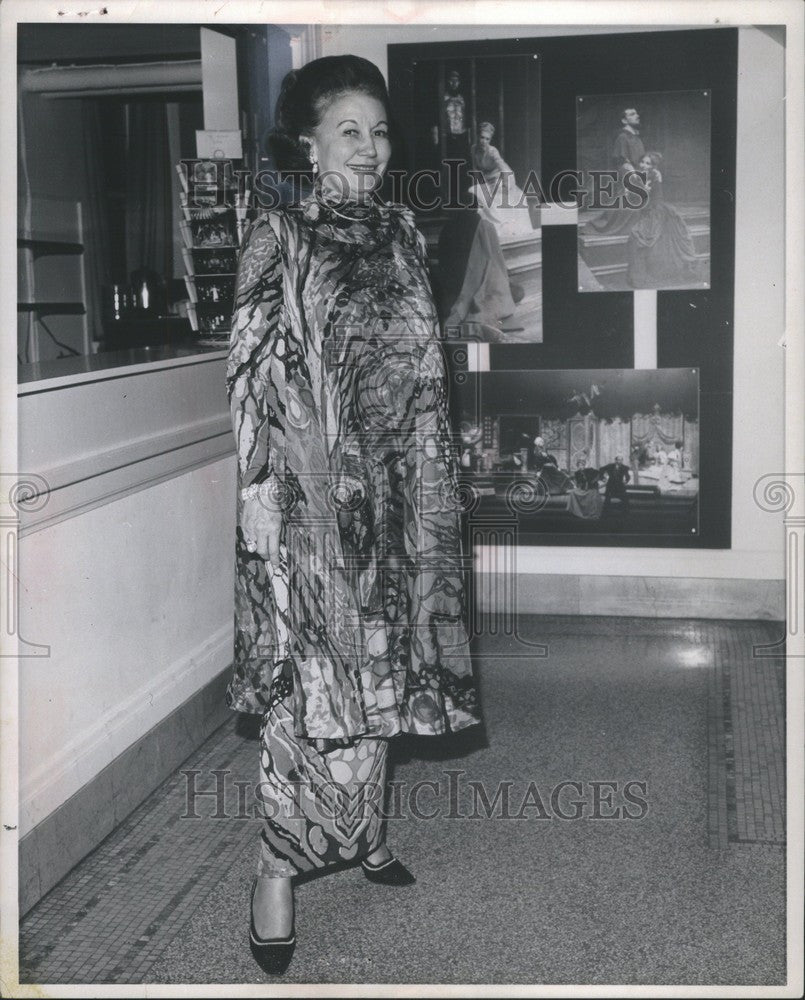 1988 Press Photo Mrs. Joseph A. Vance Jr. - Historic Images