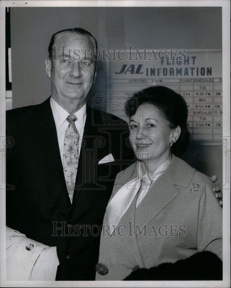 1966 Press Photo Mr. and Mrs. Joseph H. Vance Jr. - Historic Images