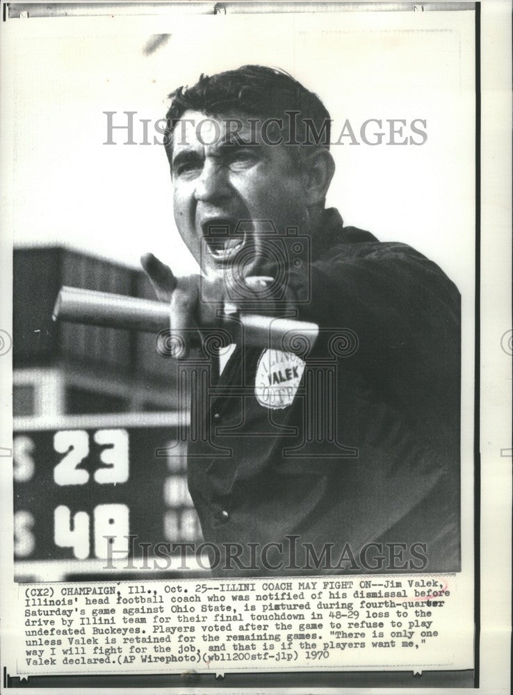 1970 Press Photo Jim Valek dismissed from Illinois - Historic Images