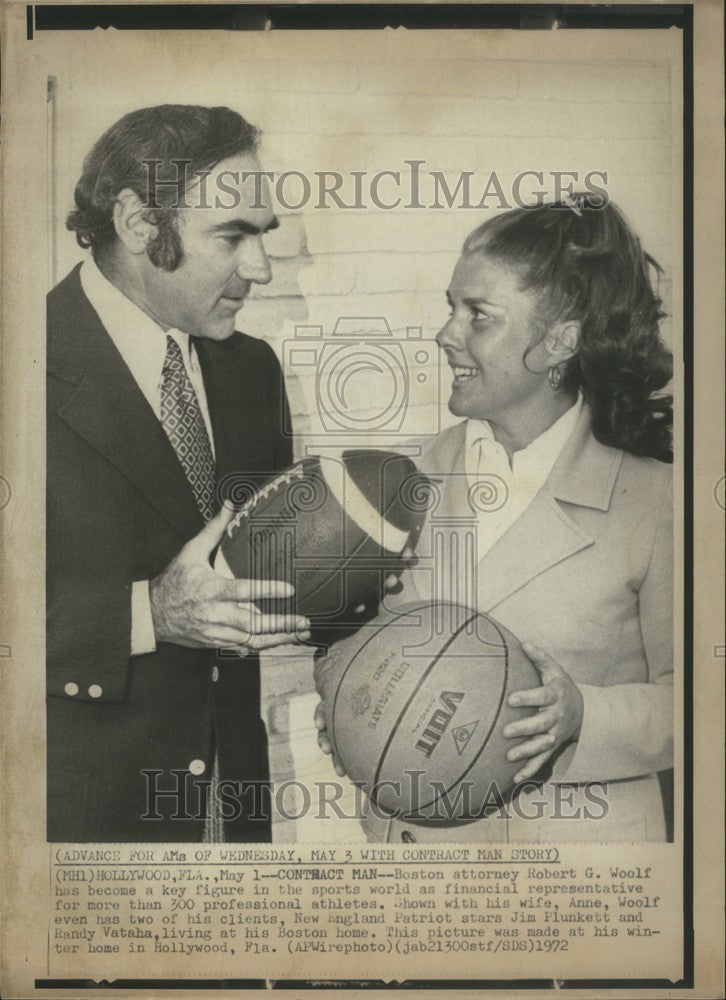 1972 Press Photo Robert G Wolf Boston Anne Wolf - Historic Images