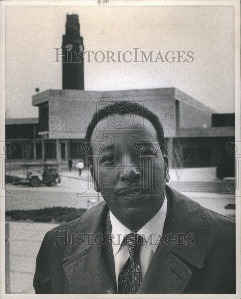 1972 Press Photo Dr. James W. Woodruff University of De - Historic Images