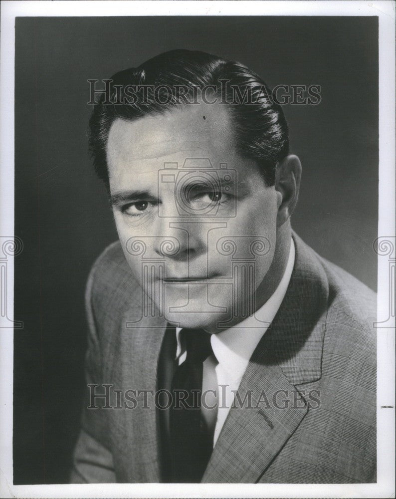 1957 Press Photo Donald Woods journalist activist - Historic Images