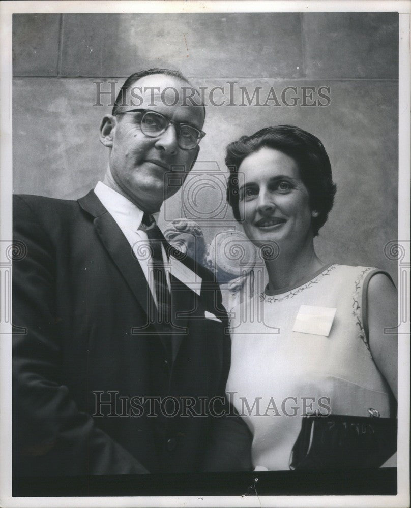 1962 Press Photo detroiters greet new arts chief - Historic Images