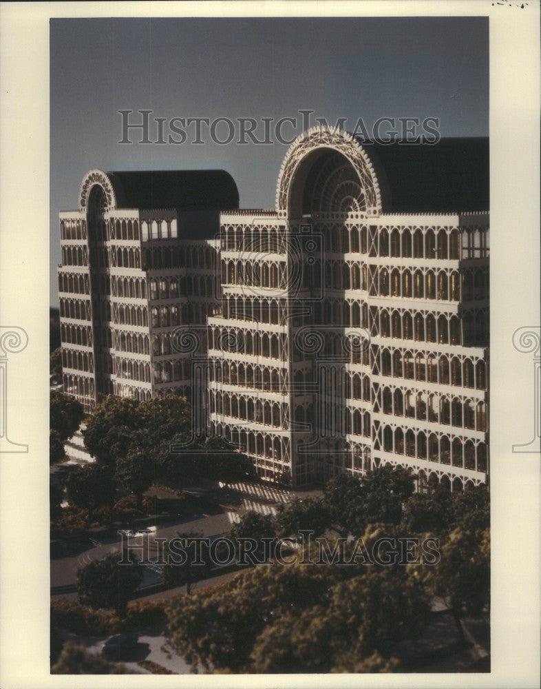 1984 Press Photo INFOMART open 1984 showrooms - Historic Images