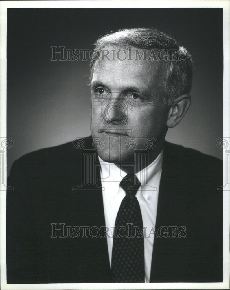 1990 Press Photo Gerald A. Welch, Upjohn Co. - Historic Images