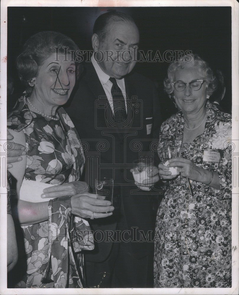 1964 Press Photo Mr. Cavl Weidman Judge - Historic Images