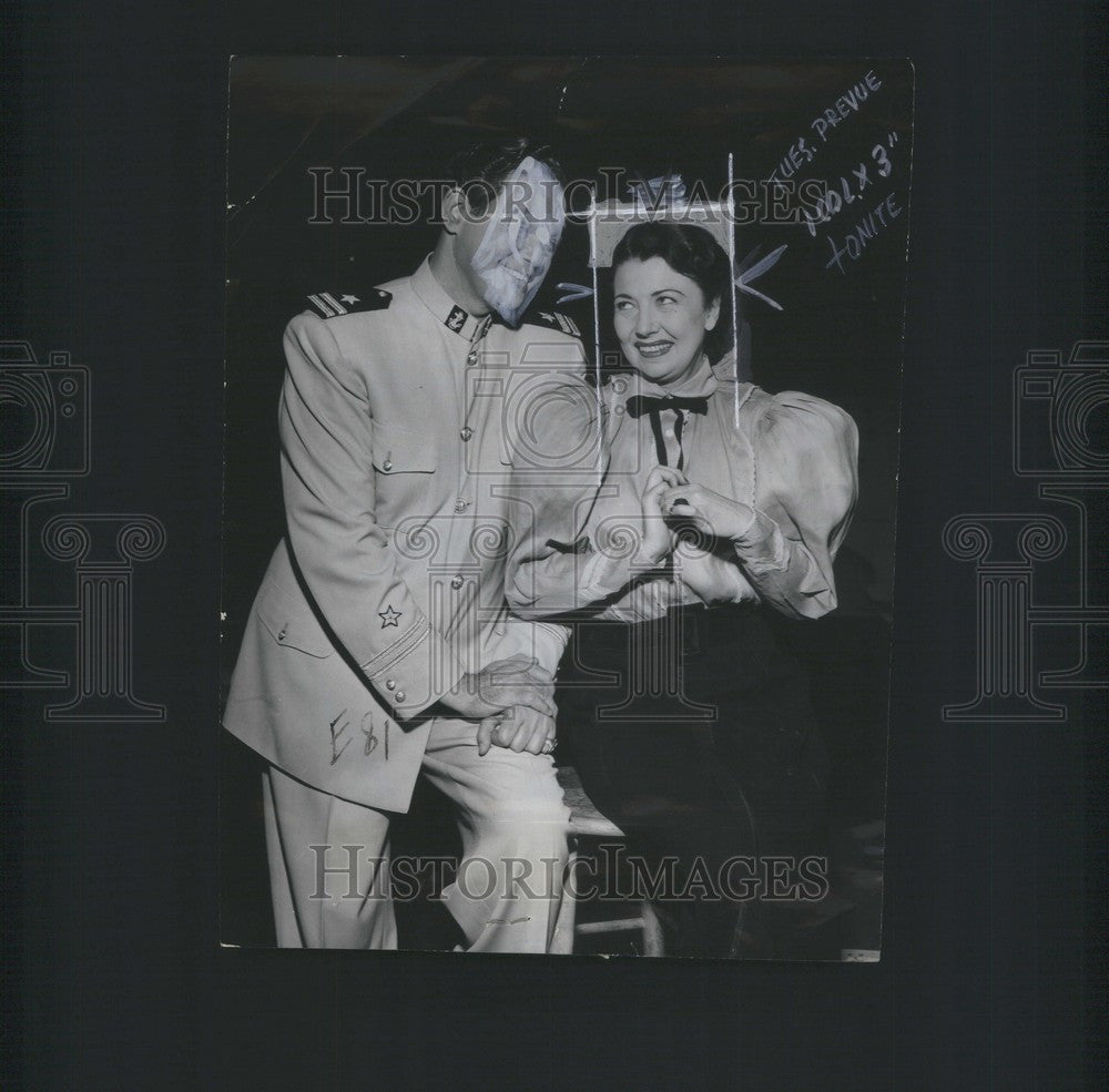 1952 Press Photo VERA VAGUE RADIO BARBARA ALLEN CALIF - Historic Images