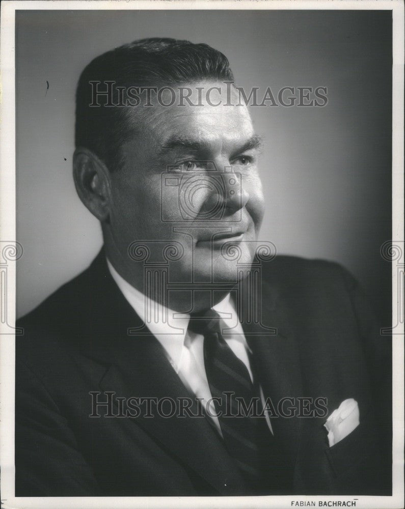 1970 Press Photo Gilbert F. Richards General Manager - Historic Images