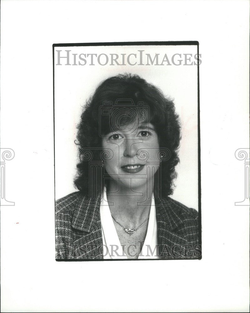 1981 Press Photo Carol Ann Payne First Heritage Stocks - Historic Images