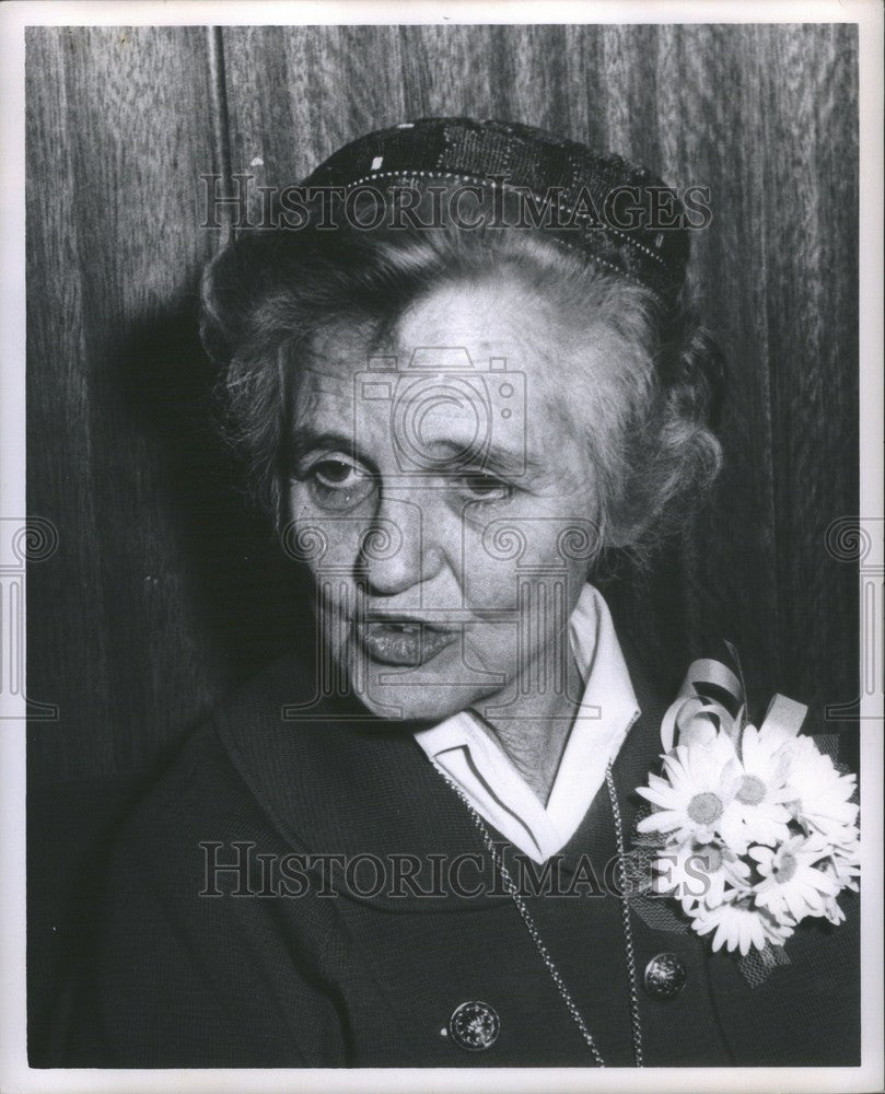 1963 Press Photo Hellen Miller Pauling - Historic Images