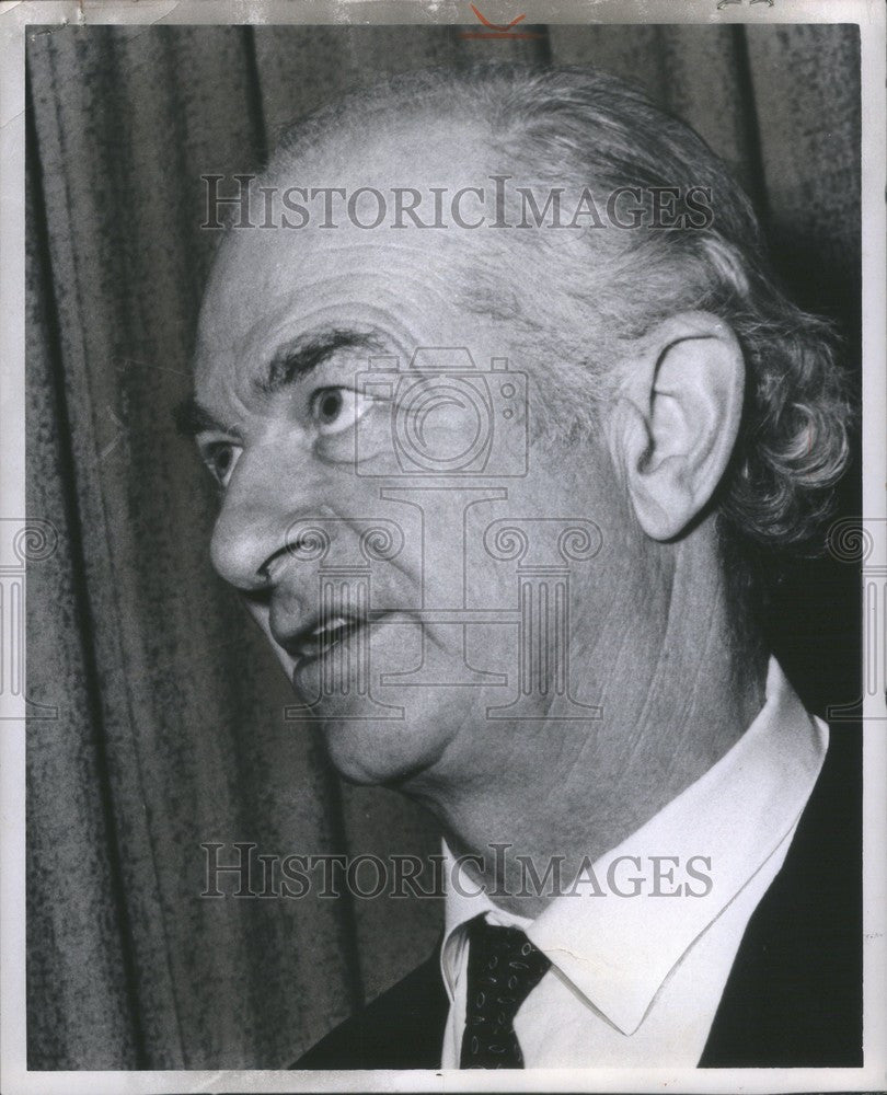 1963 Press Photo Linus Pauling Biochemist Activist - Historic Images