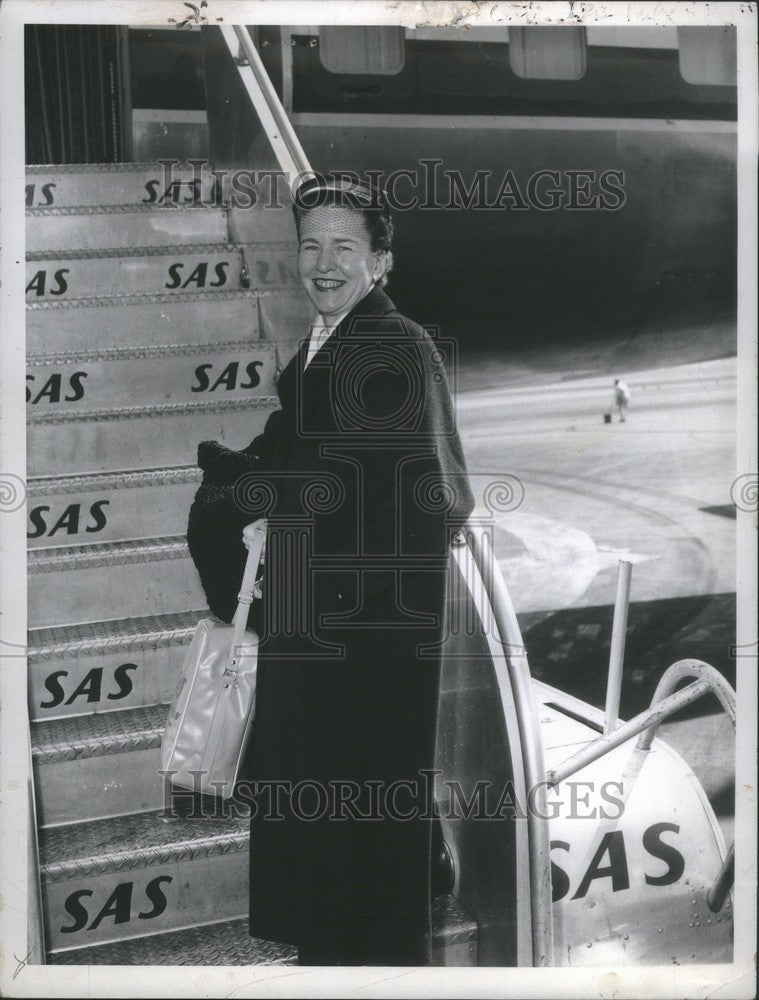 1957 Press Photo Jean Pearson Plane - Historic Images