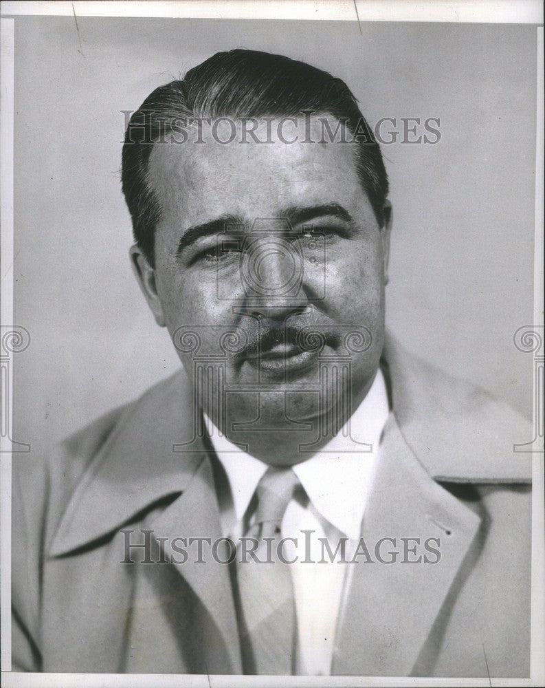 1942 Press Photo Ray Pearson F. P. Staff - Historic Images