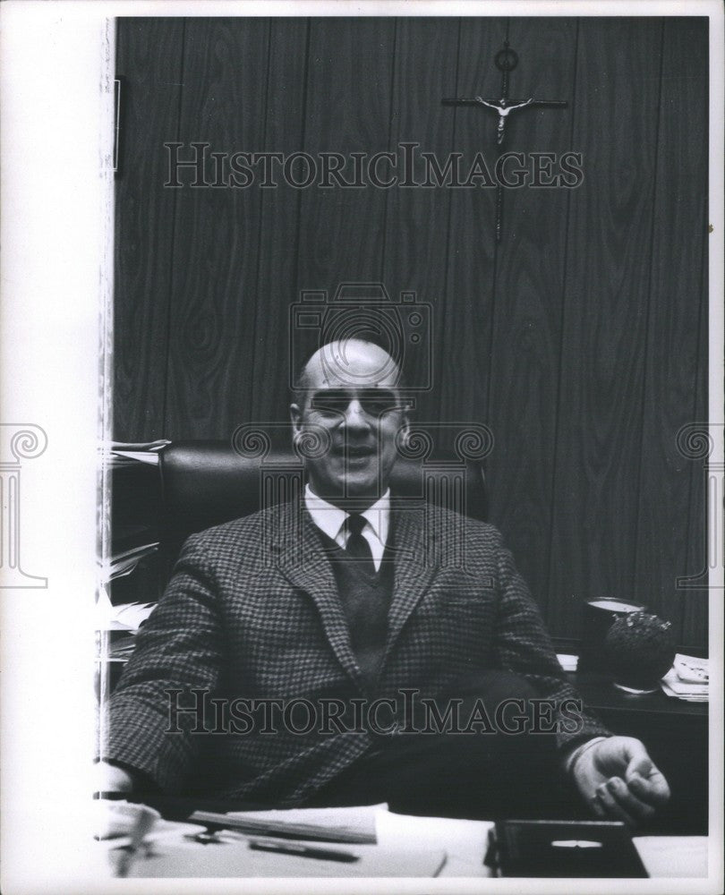 1969 Press Photo Carl Parsell  self-employed farmer - Historic Images