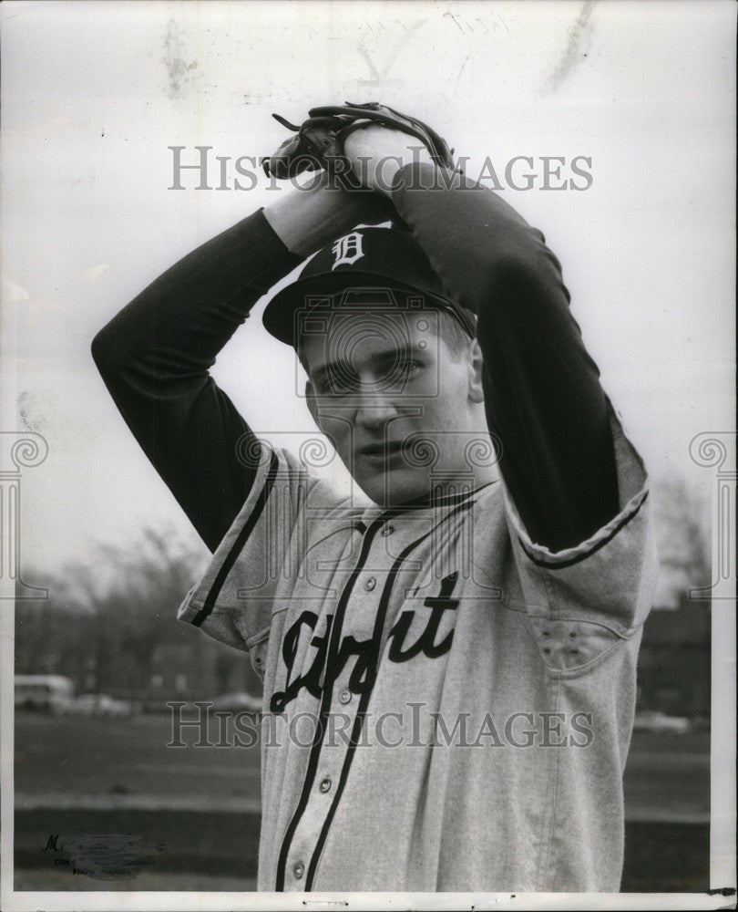 1960 Press Photo Ed Mier Detroit Pitcher - Historic Images