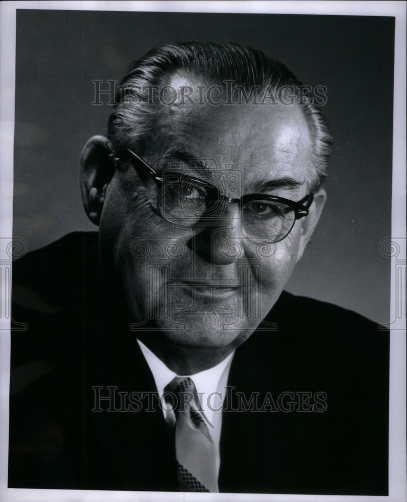 1961 Press Photo George H Miehls Albert Kahn - Historic Images