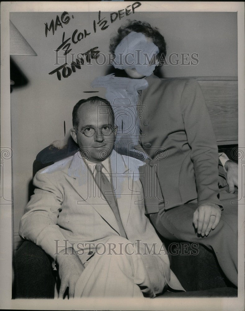 1948 Press Photo James A. Michener and his bride - Historic Images