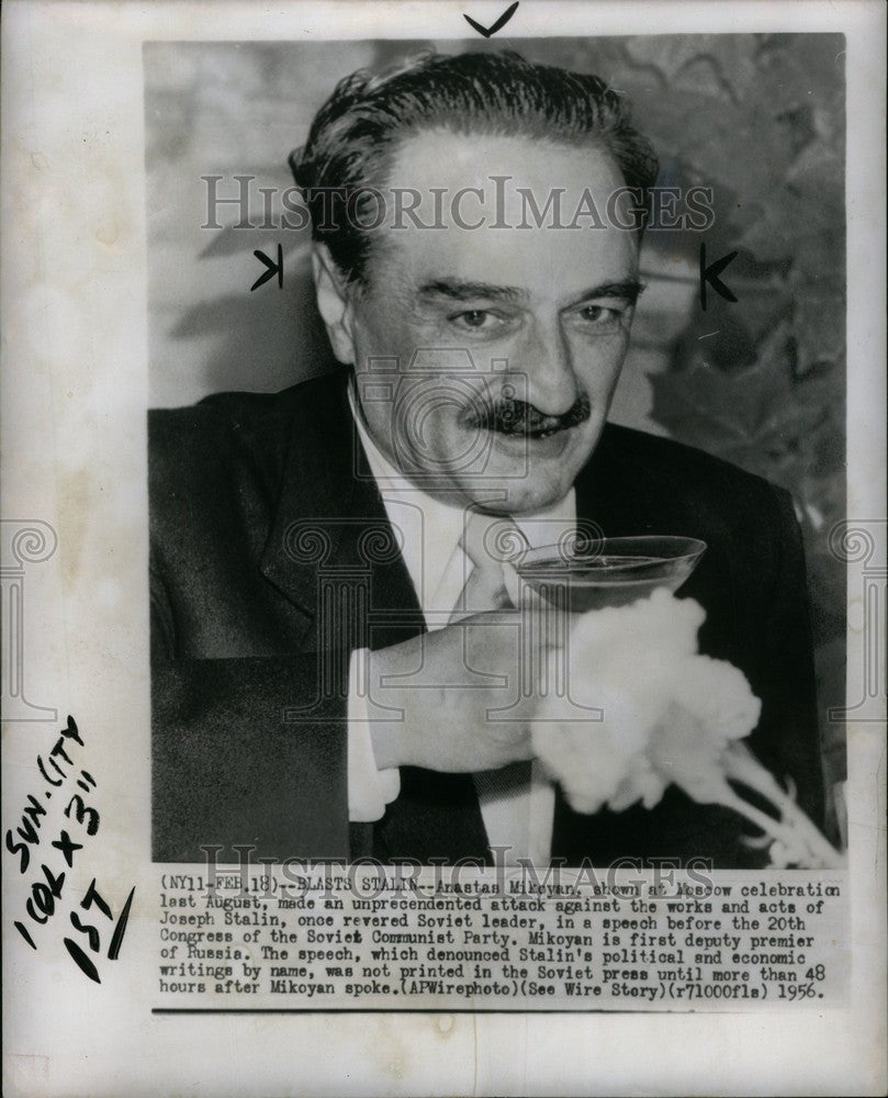 1956 Press Photo Anastas Mikcyan Joseph Stalin - Historic Images