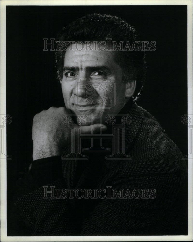 1989 Press Photo Quinto Milito Baritone Singer - Historic Images