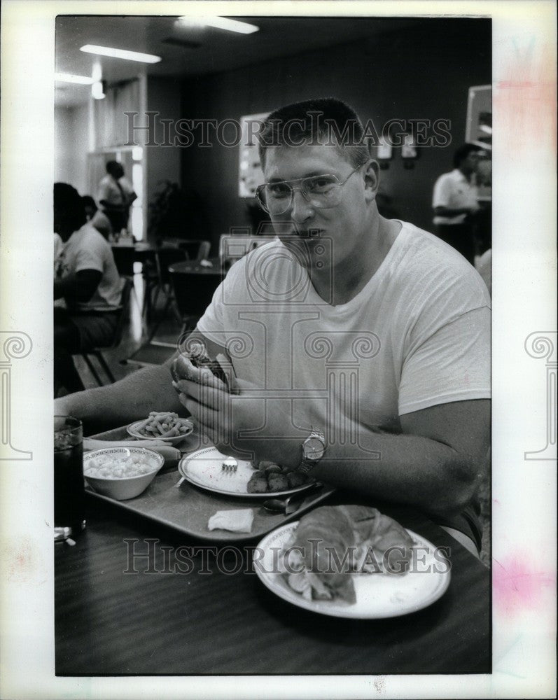 1986 Press Photo Joe Milinichik diet - Historic Images