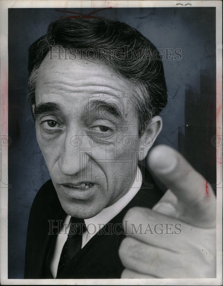 1969 Press Photo Pat Paulsen comedian patrick Layton - Historic Images