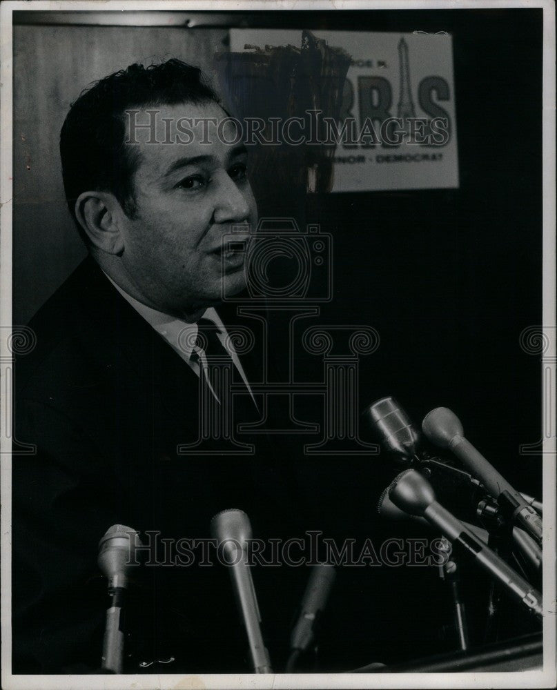 1971 Press Photo George Parris - Historic Images