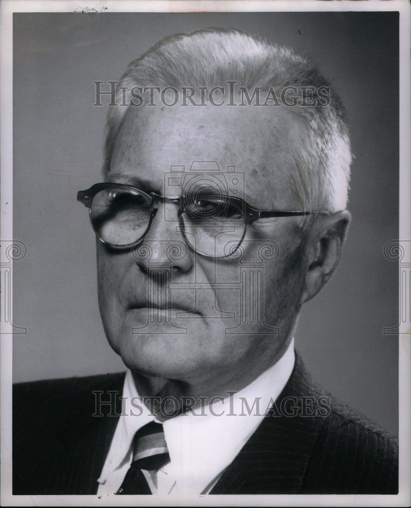 1953 Press Photo Eugene Power - Historic Images