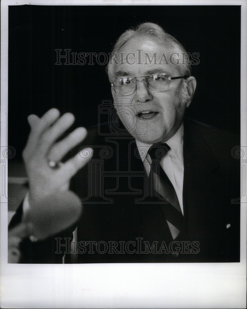 1977 Press Photo Edwin Phelps - Historic Images