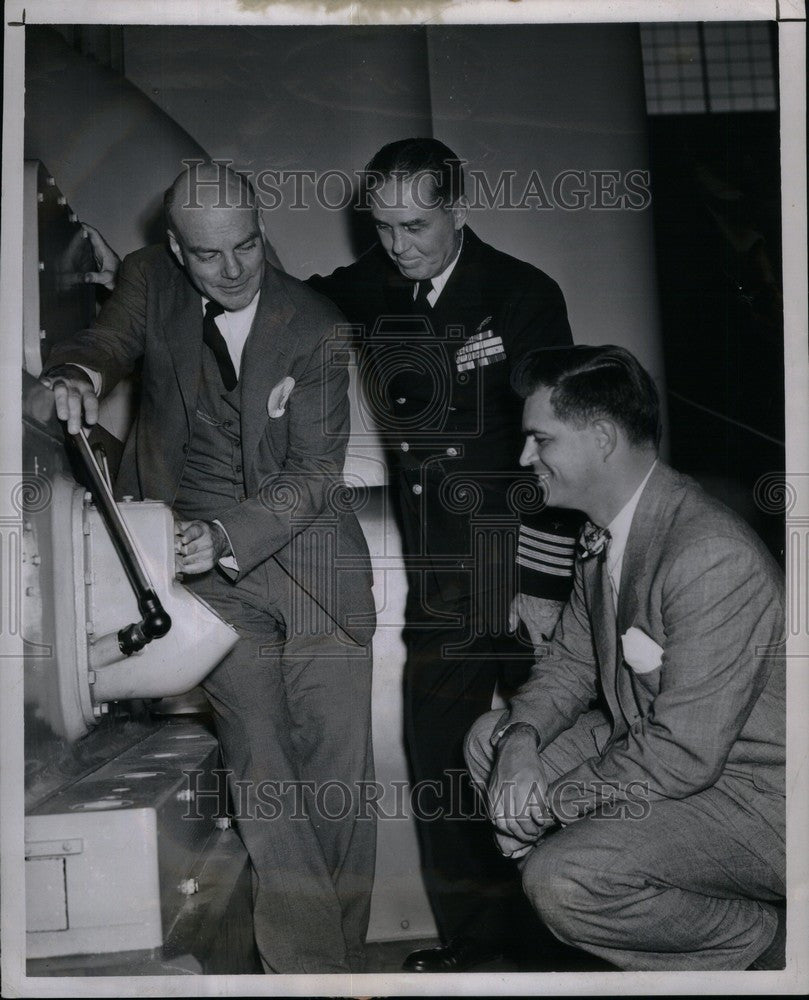 1949 Press Photo J. W. Parker President 1949 - Historic Images