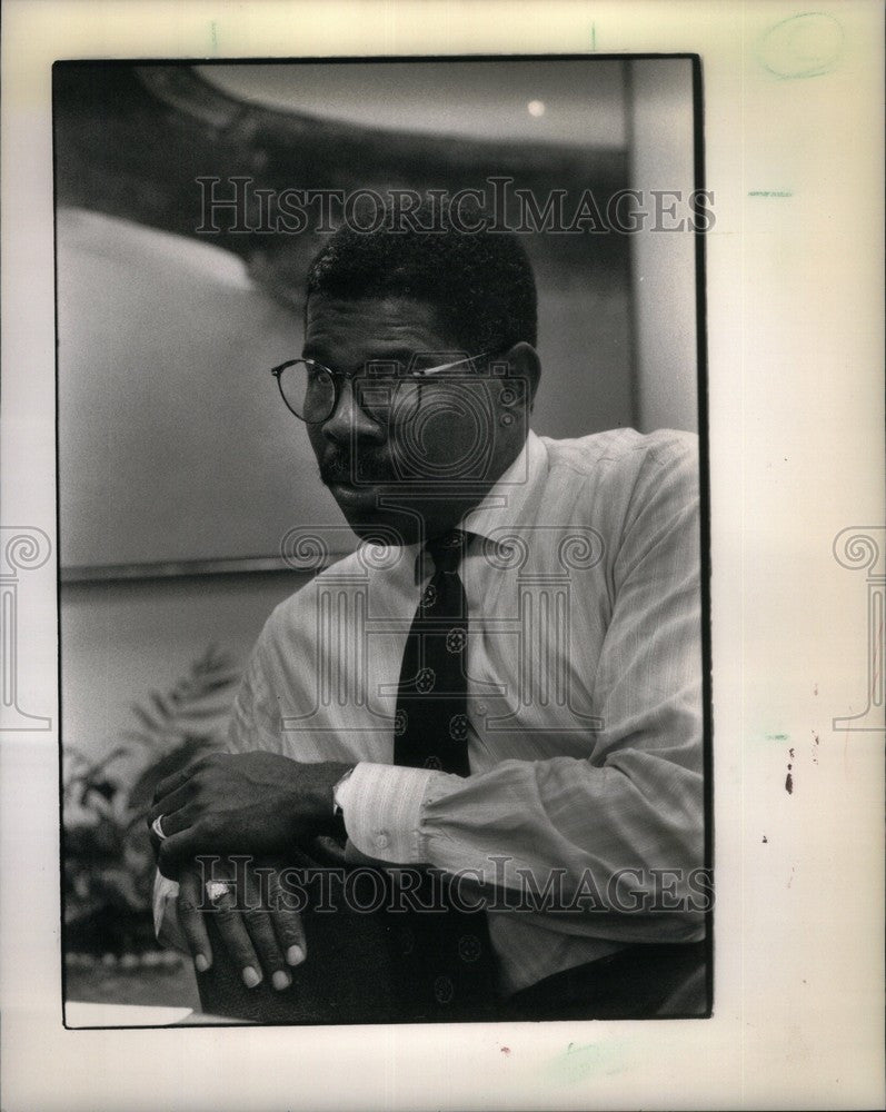 1989 Press Photo Bill Parker Vice President - Historic Images