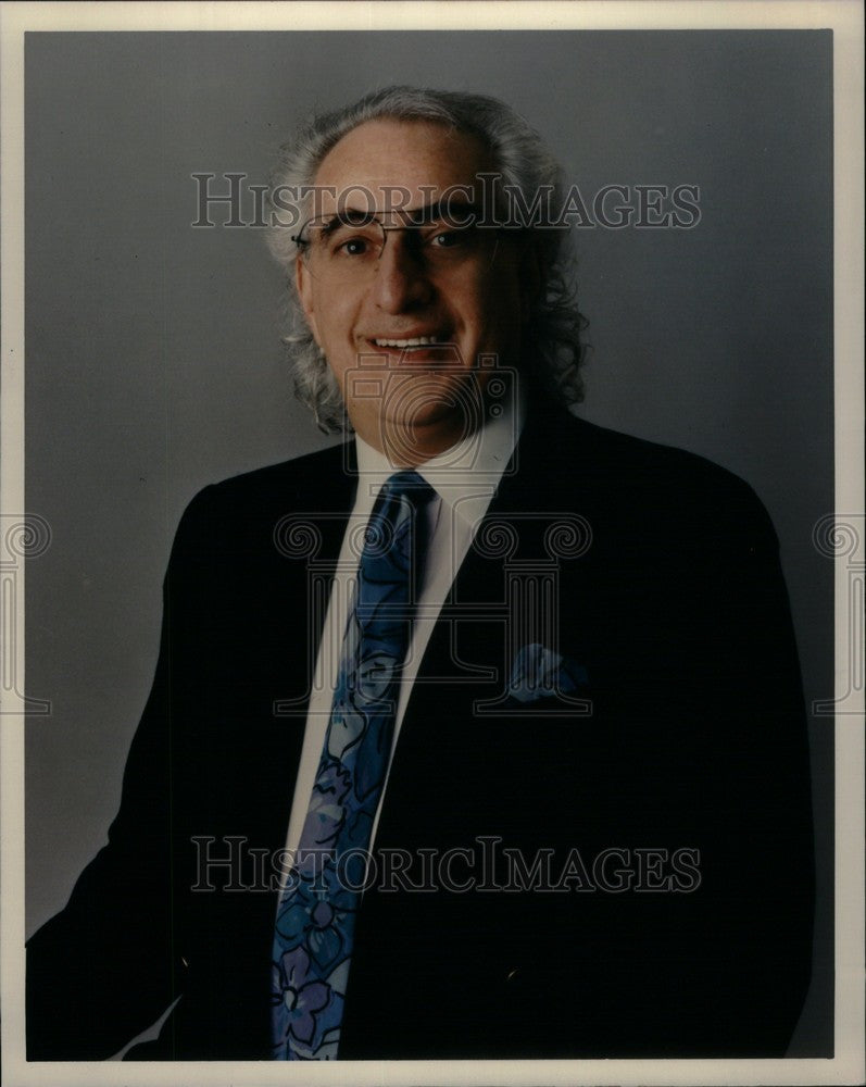 1998 Press Photo Arnold M Miller Matrix Essentials - Historic Images