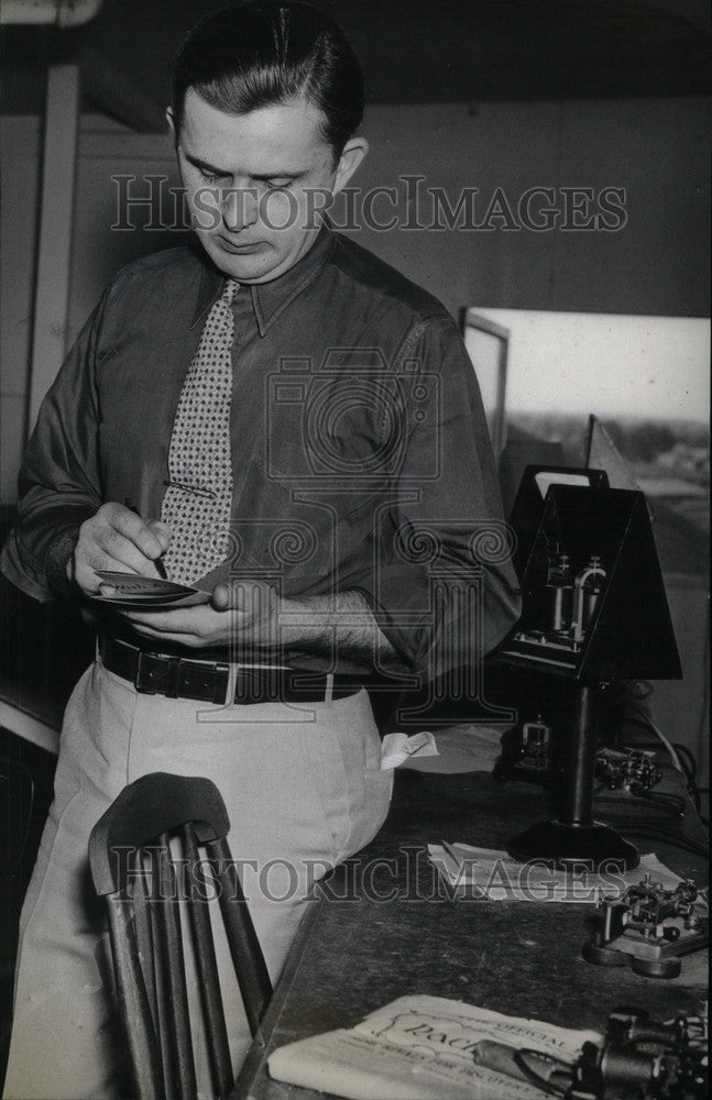 1936 Press Photo Race Operator Alfred Olsen - Historic Images