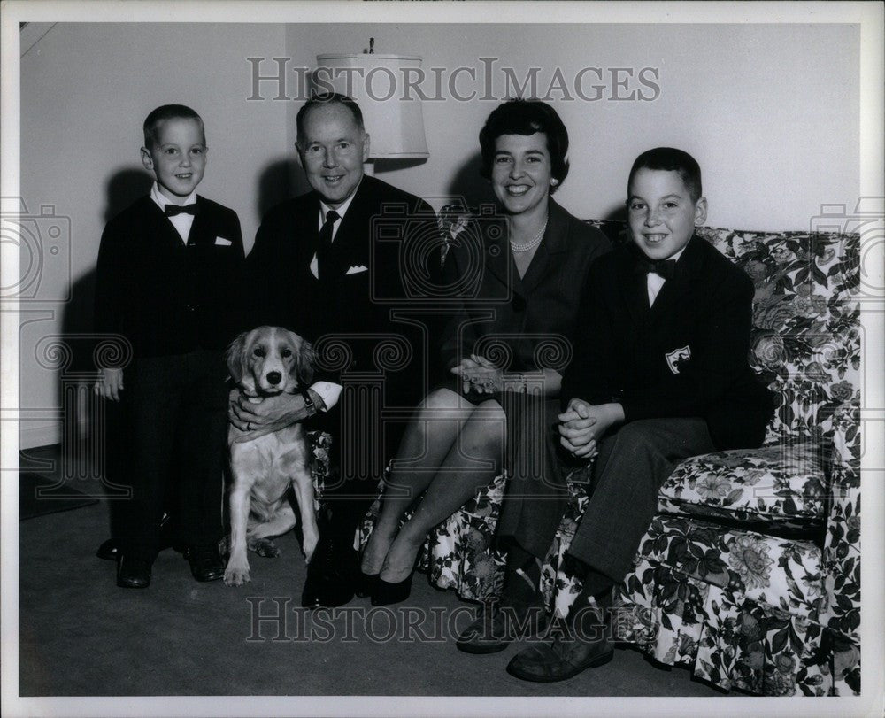 1963 Press Photo James O&#39;Neil - Historic Images