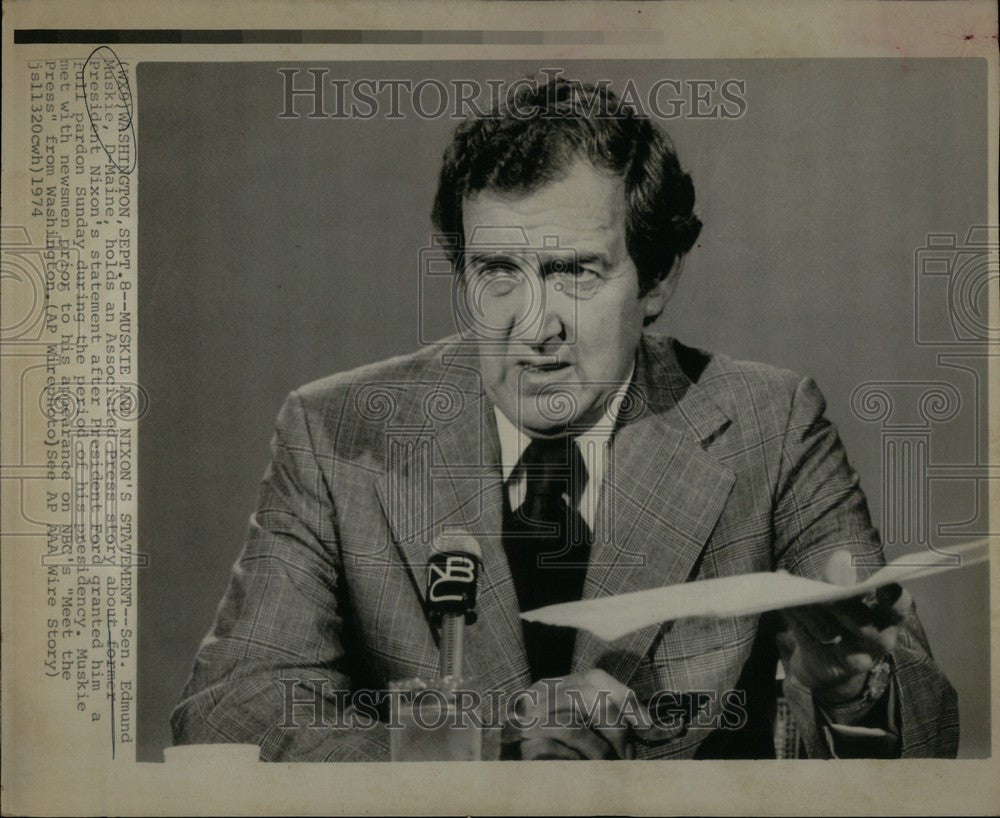 1975 Press Photo Edmund Muskie  politician - Historic Images