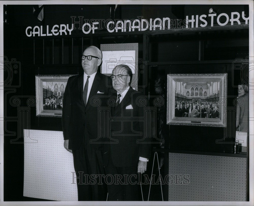 1966 Press Photo Hon. Paul Martin - Historic Images