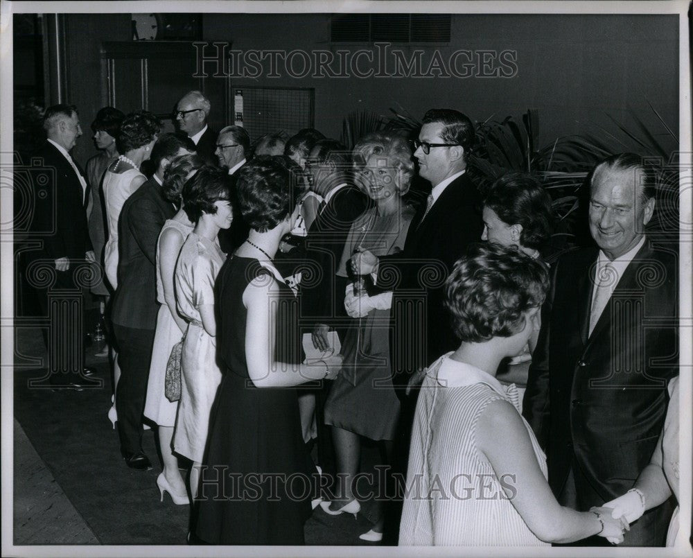 1966 Press Photo Paul Edgar Philippe Martin - Historic Images