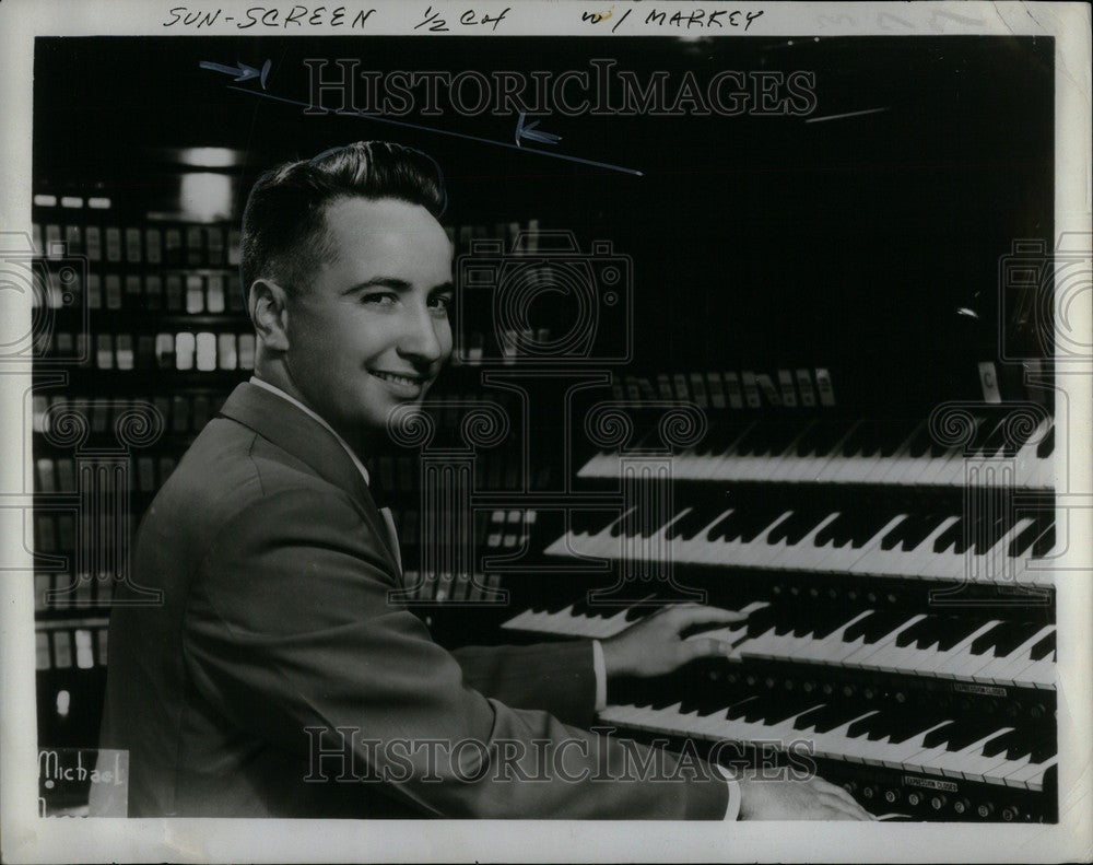 1955 Press Photo George Markey - Historic Images