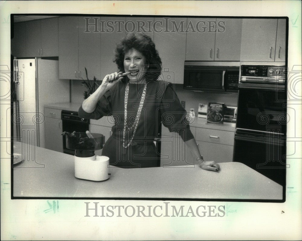1988 Press Photo Florine Mark Weight Watchers Chairman - Historic Images