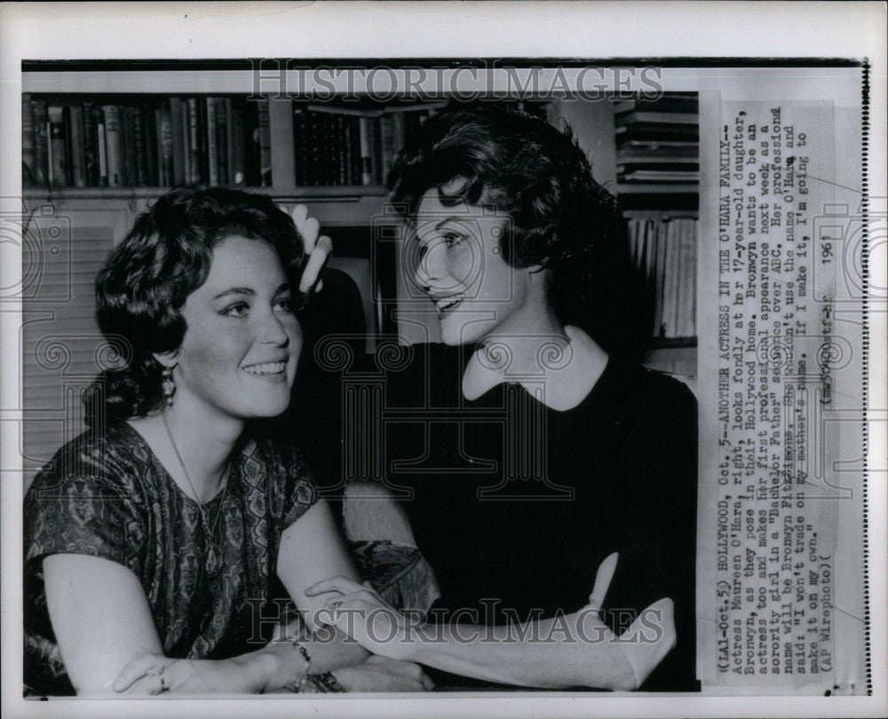 1961 Press Photo Maureen O&#39;Hara Bronwyn FitzSimons - Historic Images