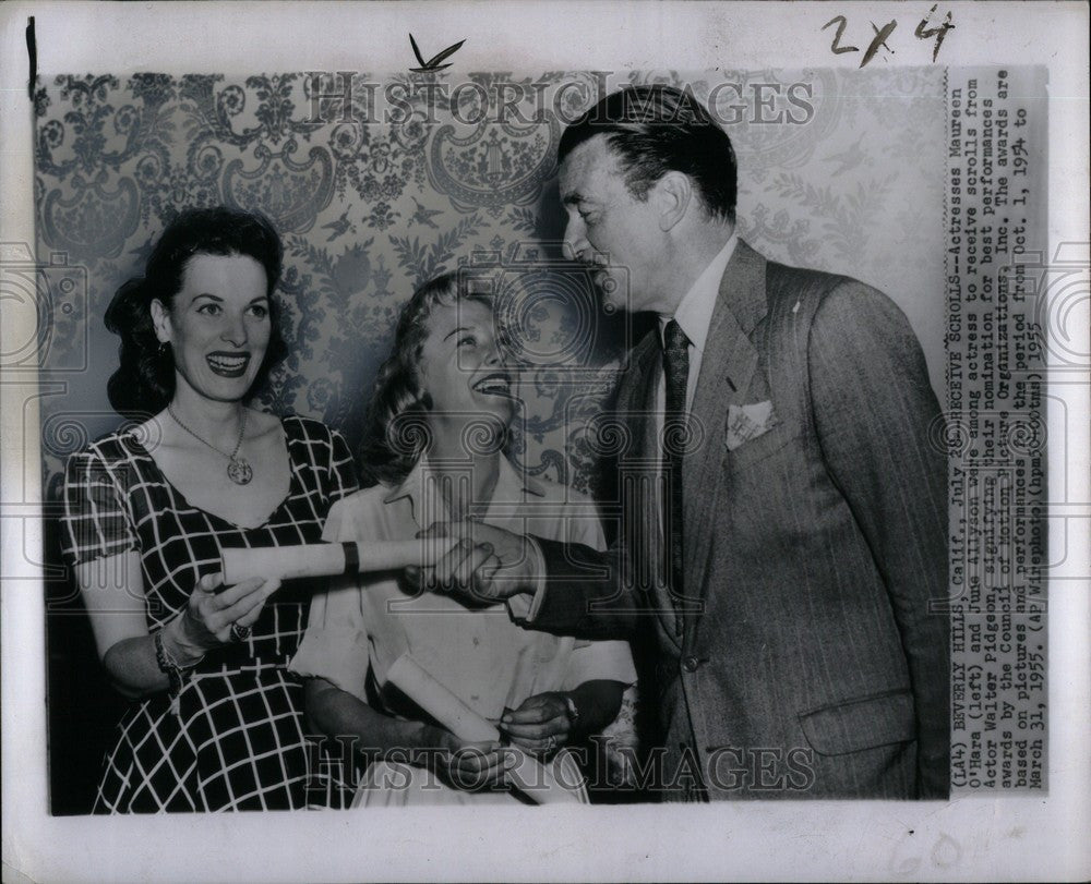 1955 Press Photo Maureen O&#39;Hara June Allyson W Pidgeon - Historic Images