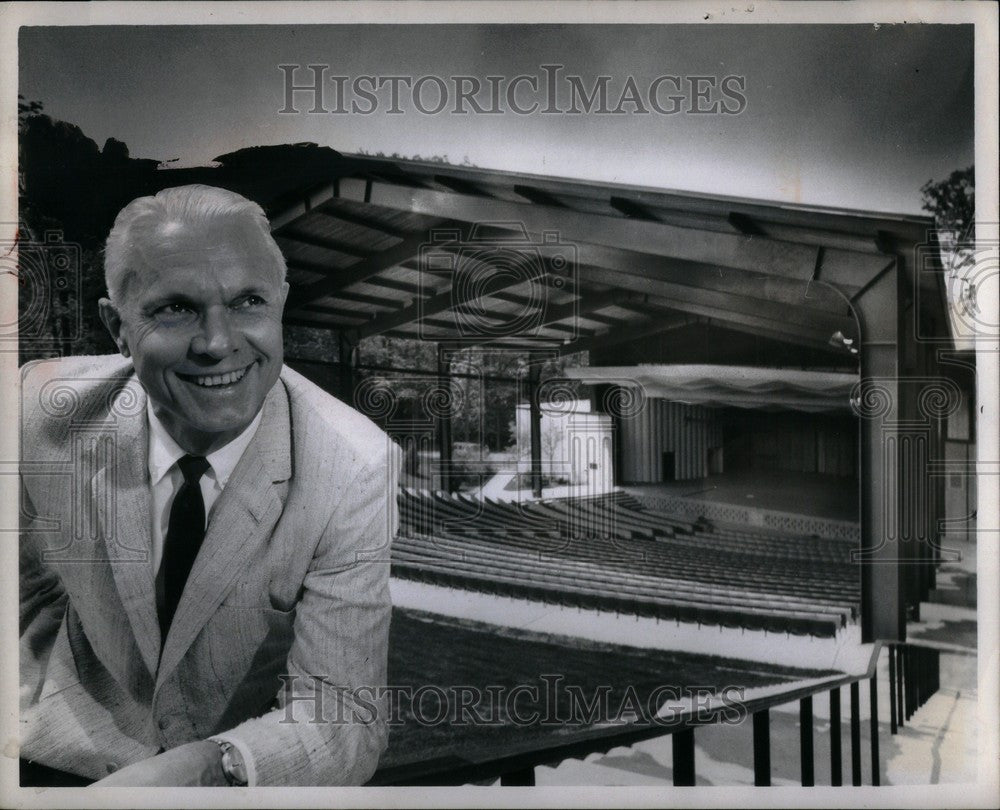 1966 Press Photo Ben mills Singer and songwriter - Historic Images