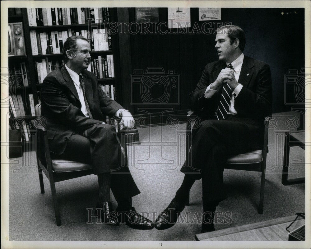 1978 Press Photo Gov. Milliken Sen. Fitzgerald face off - Historic Images