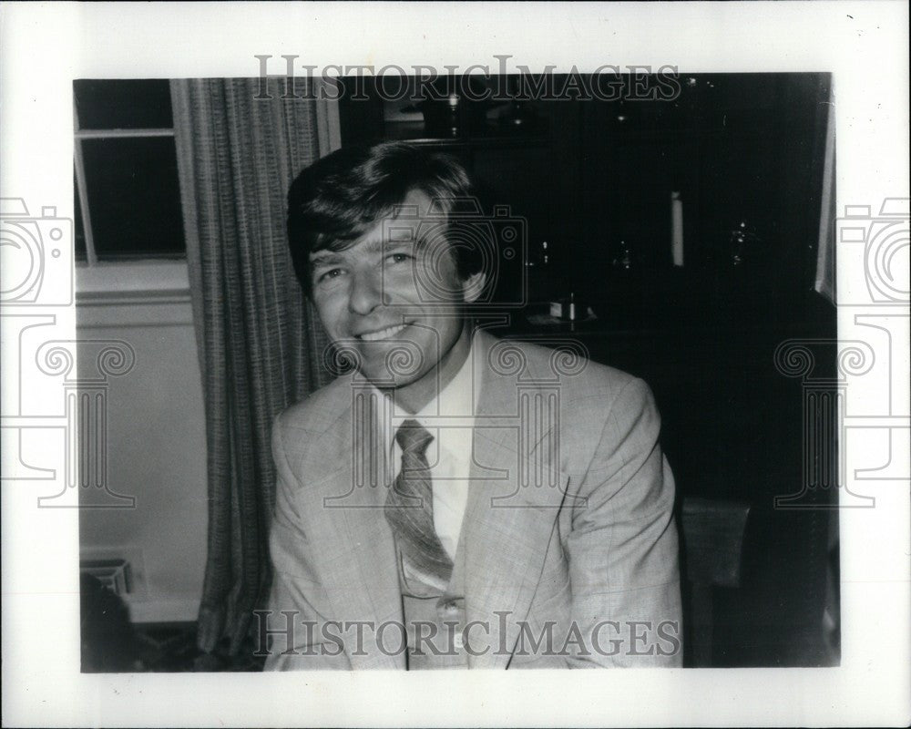 1982 Press Photo Bernie Masztakowski vice-president - Historic Images