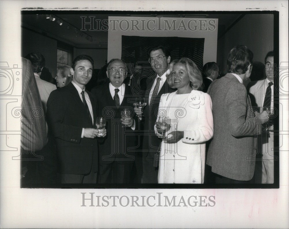 1988 Press Photo Dr. Marco Mattacotti-Cordella - Historic Images