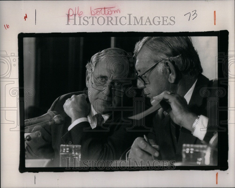 1988 Press Photo Carl Levin US Senator - Historic Images