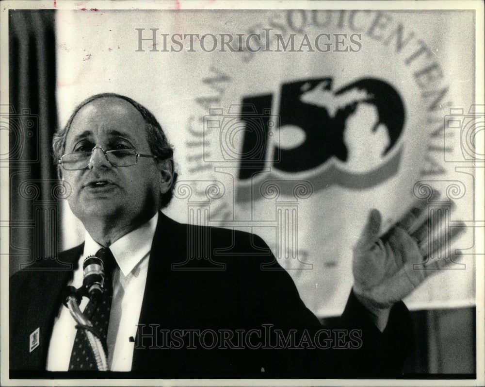 1987 Press Photo U.S Senator Carl Levin - Historic Images