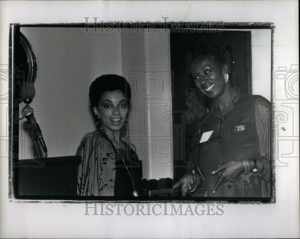 1989 Press Photo Shahida Mausi Judith Jamison dancer - Historic Images