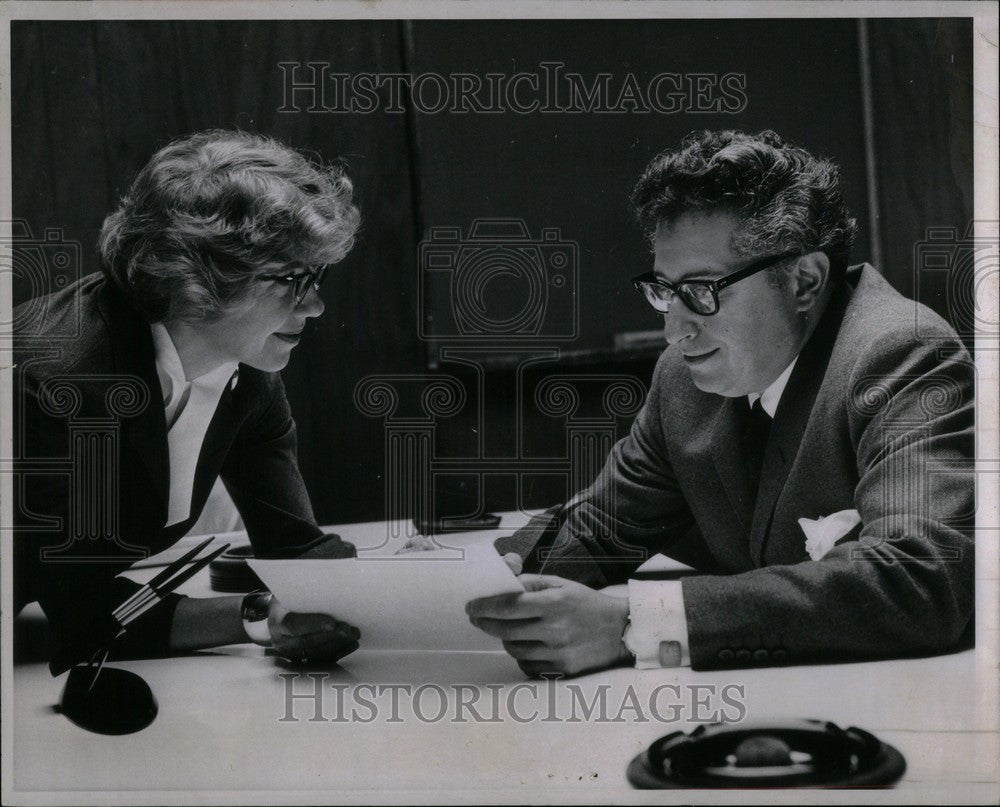 1966 Press Photo Stanford R. Ovshinsky american invento - Historic Images