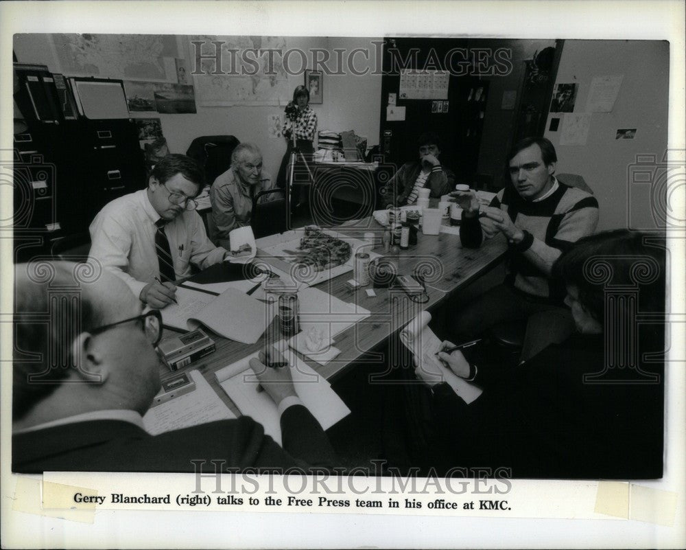 1988 Press Photo Kinross Manufacturing Corporation - Historic Images