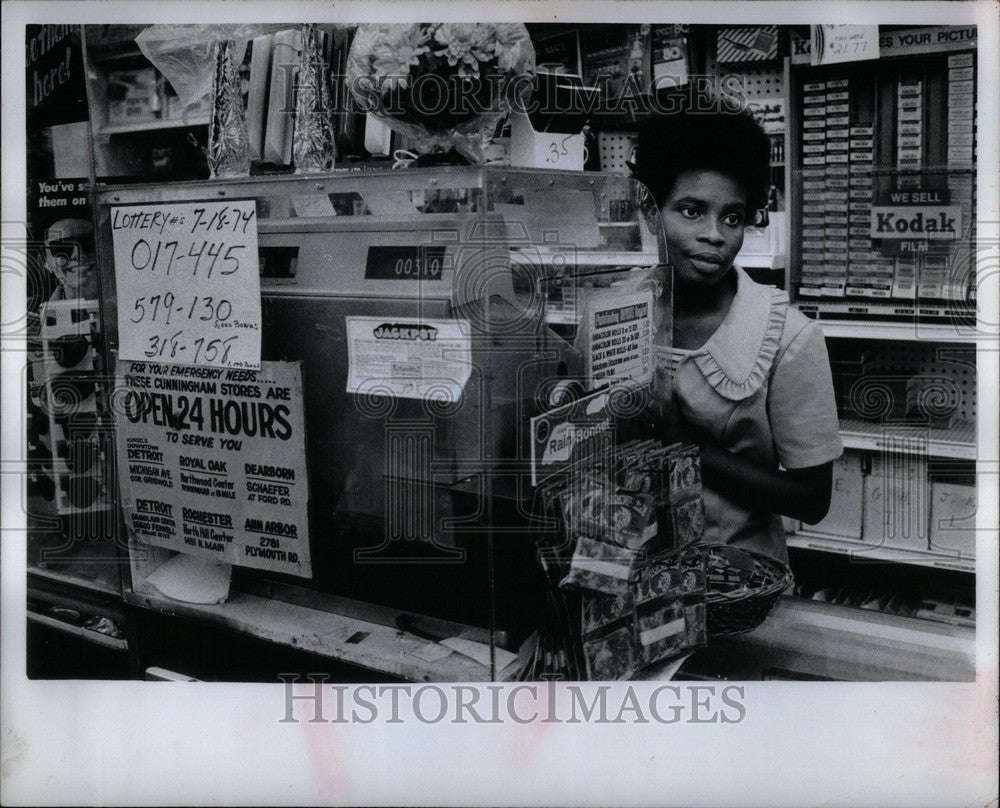 1974 Press Photo Joanne Goss - Historic Images